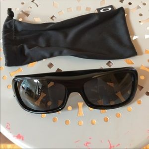 Men’s Oakley Montefrio sunglasses